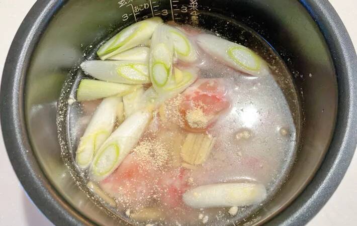 「本当に炊飯器だけで作ったの？」　炊飯器で作れる本格メニューに家族も驚き！