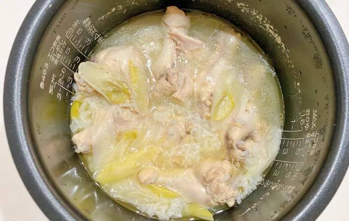 「本当に炊飯器だけで作ったの？」　炊飯器で作れる本格メニューに家族も驚き！