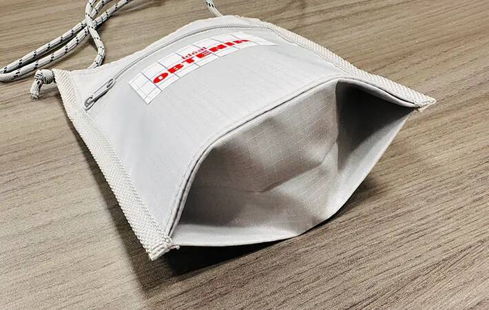 3COINSで見つけた夏にぴったりのサコッシュ　ペットボトルの保冷や塩分補給がこれで快適に！