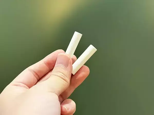 「ダイソーで見つけた『黒板』　インテリアではなく…「何これ！」「普通に使える」」の画像