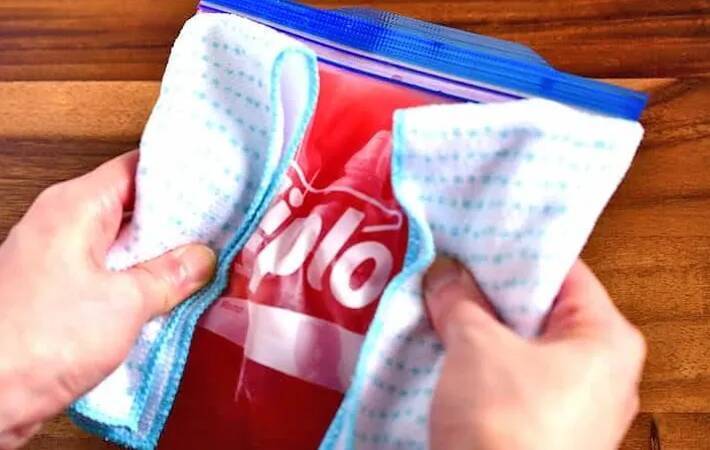 かき氷機いらず！　スイカとジッパー袋で作る『簡単シャーベット』【管理栄養士のレシピ】