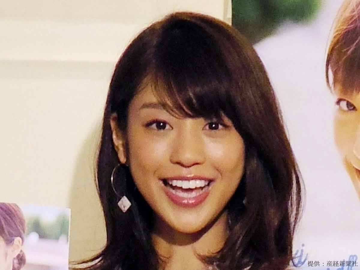 岡副麻希がタンクトップ姿でストレッチ紹介 セクシー ちょっとコワい 年5月11日 エキサイトニュース