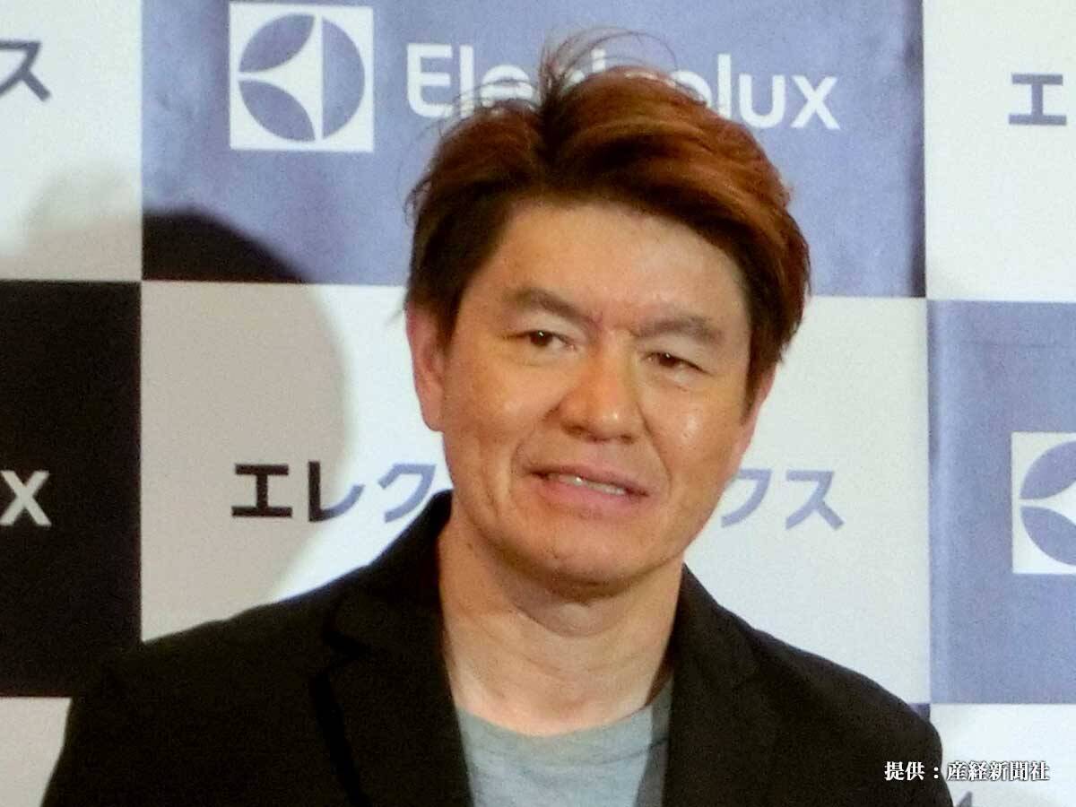 ハサミで妻の髪を切るヒロミ すると 松本伊代がかわいらしい ひと言 年5月21日 エキサイトニュース