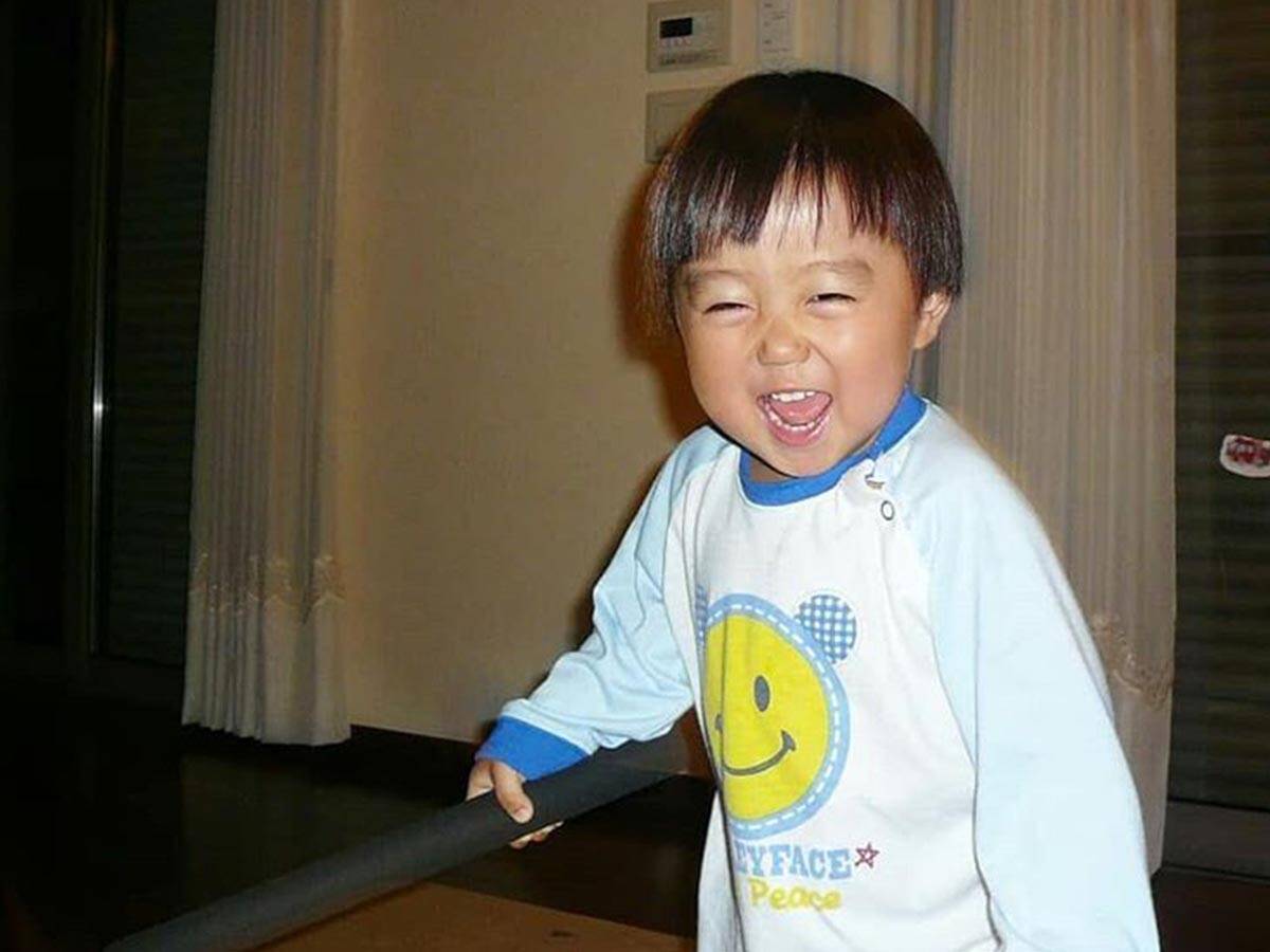 ヌンチャクで無邪気に遊ぶ男の子 １０歳になった姿に 鳥肌が立った すごすぎる 年9月17日 エキサイトニュース