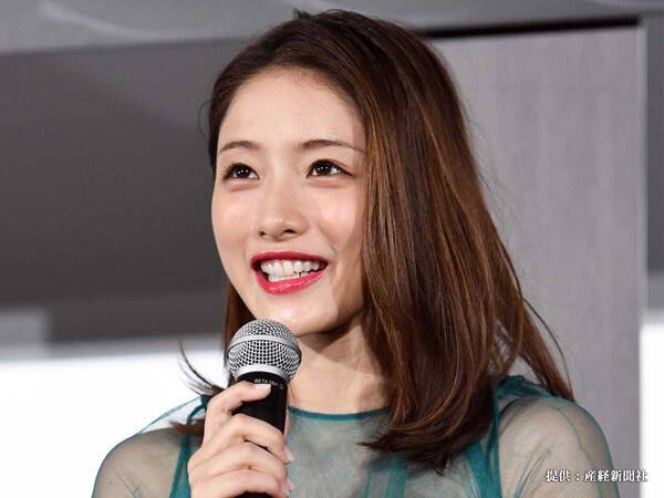 石原さとみ 結婚の馴れ初めを明かす 涙が出るほど温かい安心した気持ちに 年10月1日 エキサイトニュース