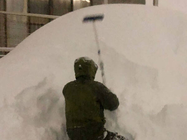 この辺に車を停めたはずなんだけど 雪国の あるある が想像以上だった 年12月19日 エキサイトニュース