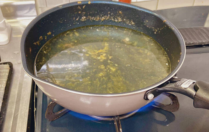 早く知りたかった やってみる 料理人がすすめる カレー鍋の洗い方 に反響 21年2月8日 エキサイトニュース