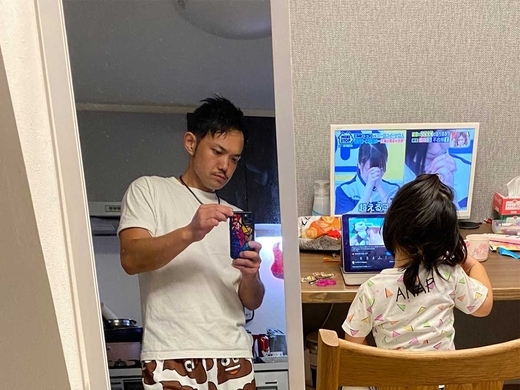 小野伸二 インスタで娘２人の写真を公開 美人すぎる 本当に仲がいいね 年10月19日 エキサイトニュース