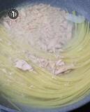 「フライパンに水とツナ缶を入れて…？　できた一品に「魔法みたい」「黄金コンビ」【脱マンネリレシピ】」の画像2