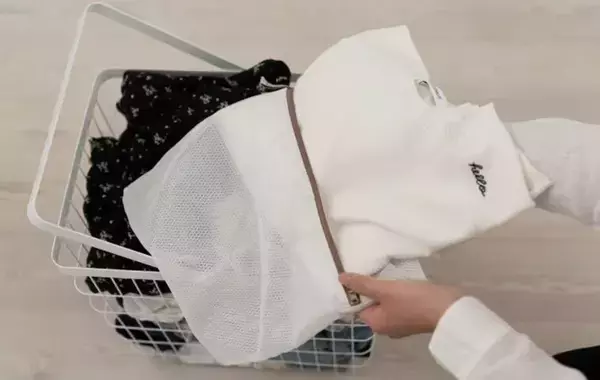 「「一度着て、まだ洗わない服は…」　洗濯のプロが『保管場所』をアドバイス【冬服のニオイ対策】」の画像