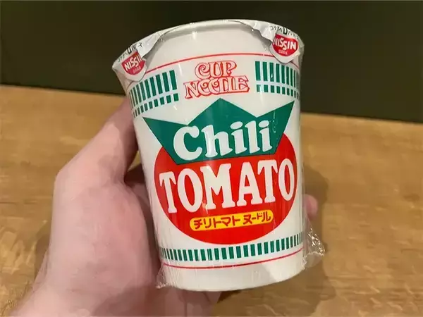 「「これ、アメリカで好きだった味に似てる！」外国人が『日清のカップヌードル』を食べて感じた意外な共通点」の画像