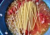 「【週末の昼ご飯】フライパン1つで作る『ミートソースパスタ』　「洗い物少ない」「別ゆでよりおいしい」」の画像6