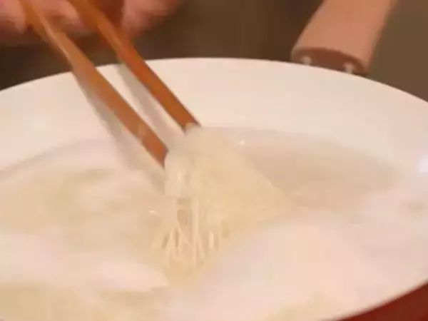 いつものそうめんが大変身！　リピート確定の『悶絶めんたいシラスおろしそうめん』