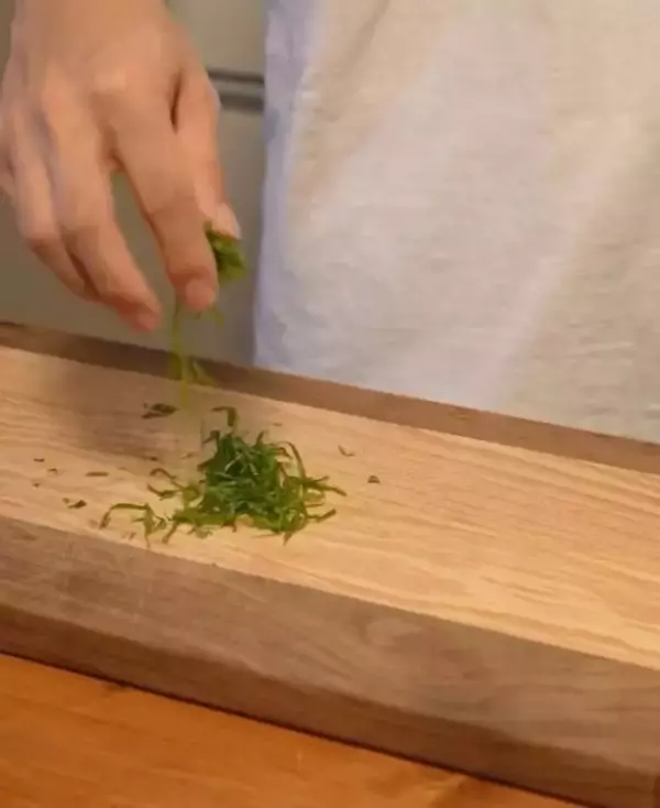 「いつものそうめんが大変身！　リピート確定の『悶絶めんたいシラスおろしそうめん』」の画像