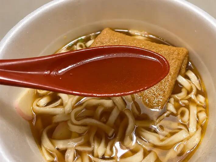 「カップ麺ってラーメンじゃないの？」　外国人が日本で食べてハマった、意外な一杯！