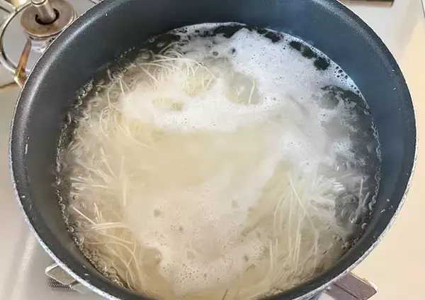 「子供「明日もこれ作って！」家族も大満足のそうめんレシピ」の画像