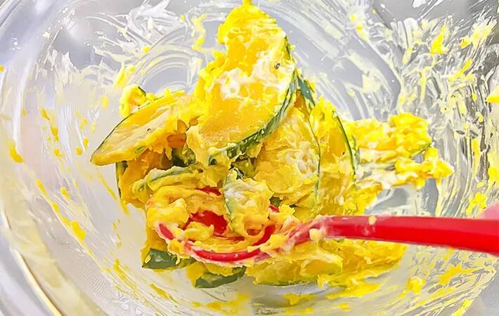 家にカボチャがあったら絶対作って！　レンチンだけで絶品『かぼちゃのマヨチーズ和え』