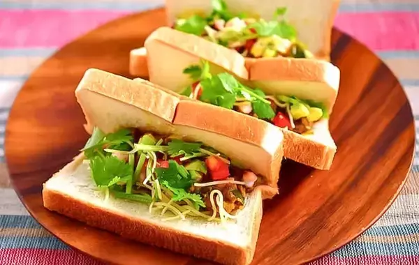 「手軽なキーマカレー　ハウス食品に聞いた！おすすめ食材と簡単アレンジ【管理栄養士が実践】」の画像