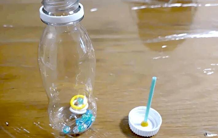 たまった保冷剤の『中身』を使う！　意外な活用法に「捨てなくてよかった」「夏にピッタリ」