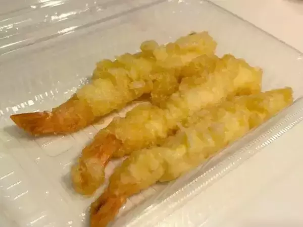 しなしなの天ぷら　霧吹きで吹きかけたのは？食べ方に「次からコレ」「全然違う」