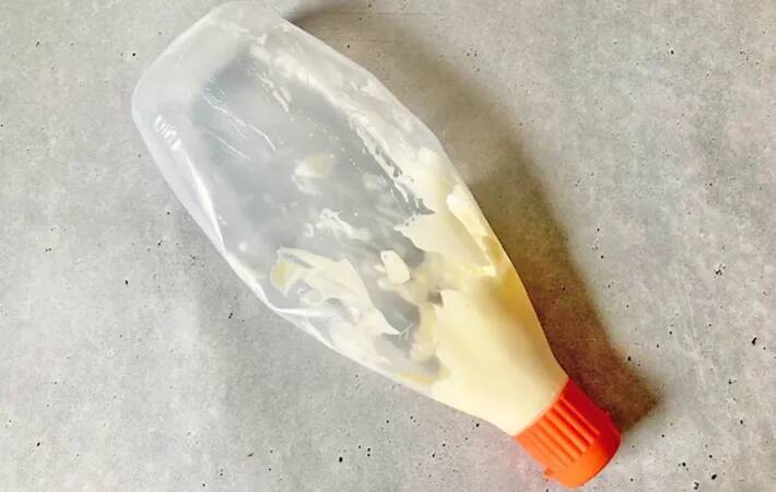 中身が残った『マヨネーズ容器』は捨てないで！　意外な活用法に「これは嬉しい！」