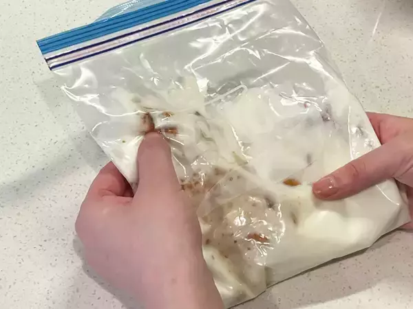 おかわりが止まらない！　入れ替え消費の『非常食』をジッパー袋に入れて…完成品に大反響