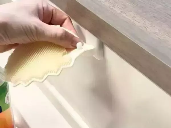 ダイソーで買った『ハリネズミ型』のスポンジ　手放せない理由に「納得」「早速買う」