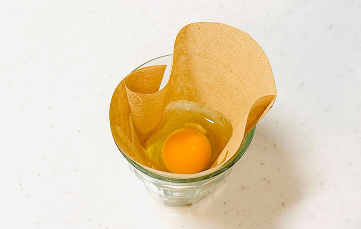 コーヒーフィルターに入れるのは、コーヒーじゃなくて『たまご』　たった4分でホテルのようなポーチドエッグが完成！