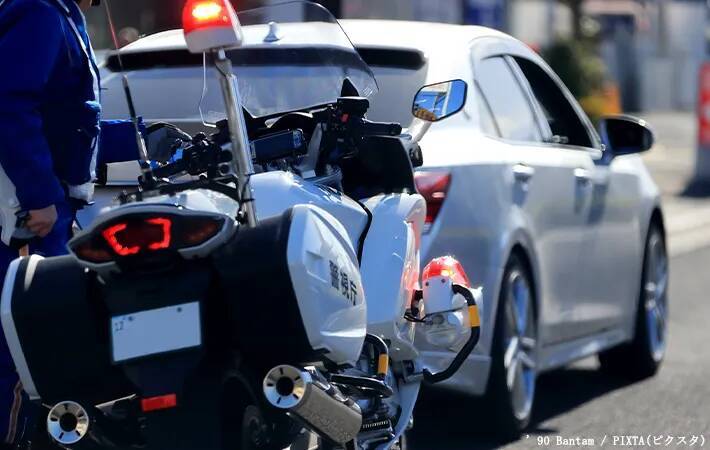 友人とドライブ、交通費をもらったら『白タク』になる？　弁護士に聞いた