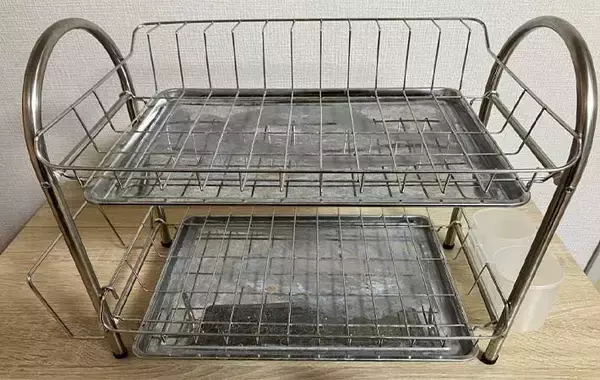 「頑固な水垢、どう落とす？　調味料で試した結果に「覚えておきたい！」【キッチン掃除テク4選】」の画像