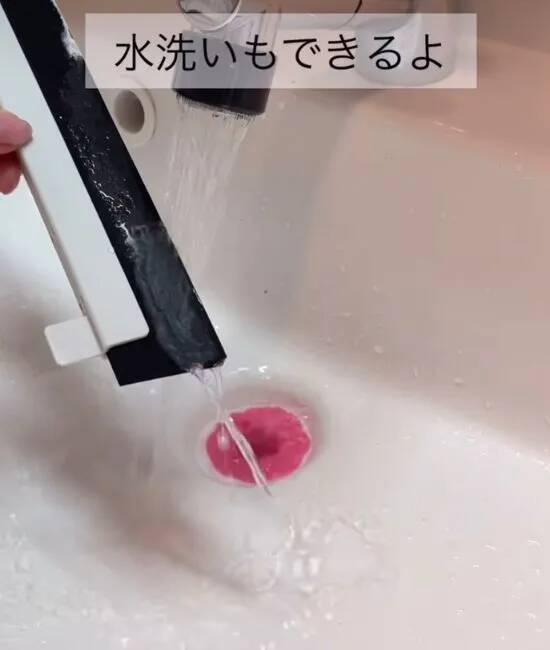 セリアのほうきが『バズった』理由　万能性に「これは欲しくなる」「一家に1本」