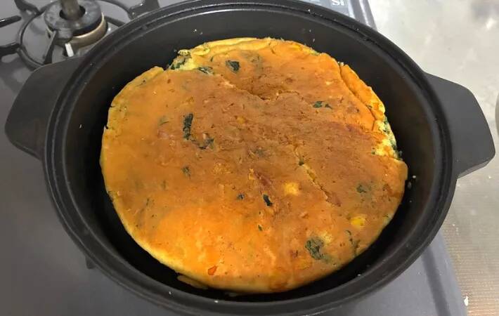 『1袋』に余った野菜を混ぜて15分　子供がパクパク食べるパンケーキが完成