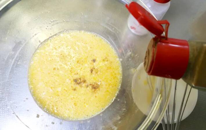 卵液に『大さじ2杯』混ぜると「フワフワでおいしい！」　牛乳の代わりに？