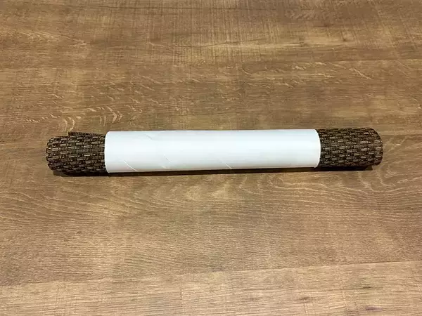 「キッチンペーパーの芯が便利な『収納アイテム』になる　2つの再利用法で「キッチンがスッキリ！」」の画像