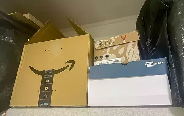 「通販で届いたダンボール、収納ボックスにしないで！　整理のプロが教えるNG理由」の画像