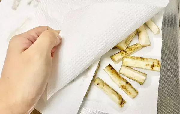 「ごぼうが苦手な子供もパクパク食べた！　甘辛炒めのレシピに「箸が止まらない」」の画像