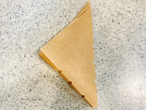 クッキングシートを4つ折りにして？　　まさかの使い道に「目からウロコ」