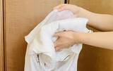 「白い服の黄ばみを防ぐには？　プロ直伝『なじませ洗い』の手順がこちら」の画像6