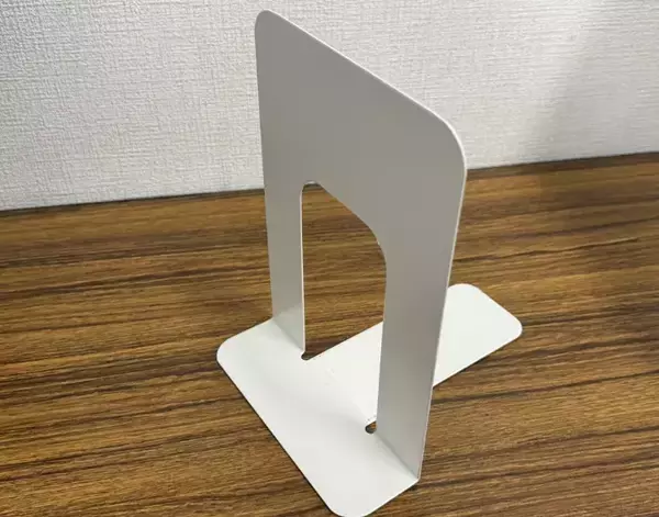 「ブックエンドは本立てに使いません！　マグネット1枚で変わる『じゃない使い方』に感動【活用テク4選】」の画像