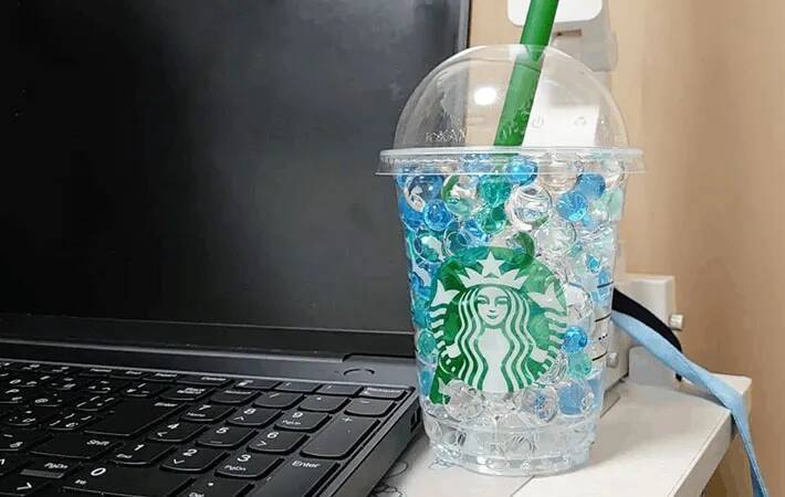 飲み終えたスタバカップ、捨てないで！　すぐできる再利用テクに「家中に置きたい」「気分も上がる」