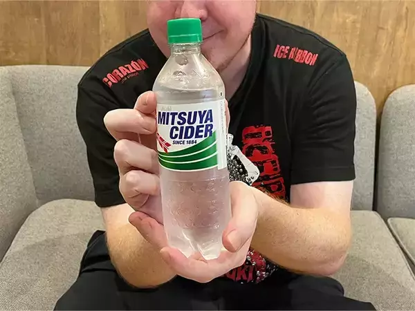 「「なんだかアメリカを思い出す味だ」外国人が日本の炭酸を飲んで感じた、意外な懐かしさ」の画像