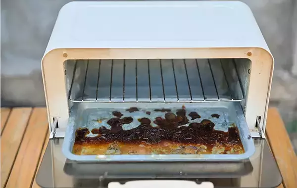 「トースターの予熱、実はいらない？　象印に聞いた『おいしいパンの焼き方』」の画像