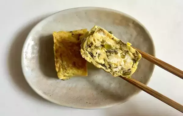 「調味料は一切なし！　失敗知らずでご飯が進む『玉子焼き』の作り方」の画像