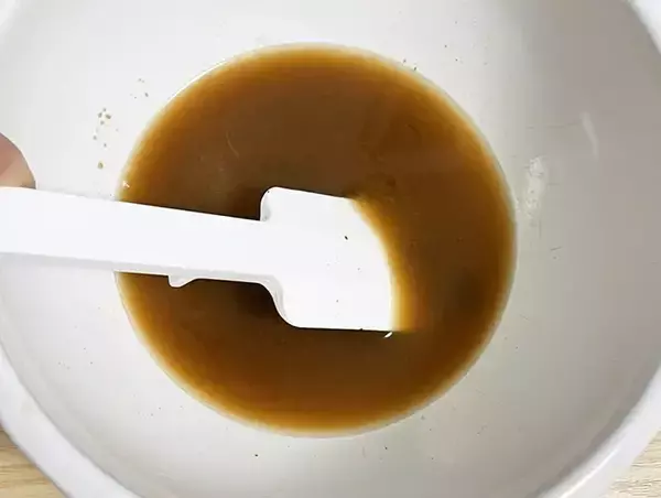 「夏の味噌汁は『水』で作る！　10分で作れる簡単レシピに「さっぱり食べられる」「するするっと食べられる」」の画像