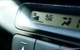 「カーエアコンの謎のスイッチ『A/Cボタン』ってなに？　意外と知らない使い道とは…」の画像2