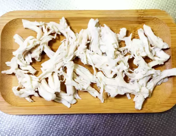 「鶏ささみ1本で2人前？　サラサラ食べられて家族「おいしい！」白だしが決め手のミツカン“さっぱり飯”レシピ」の画像