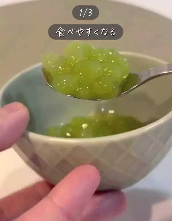 「スイカの種が邪魔！　解決する『切り方』に「感動」「目からウロコ」」の画像