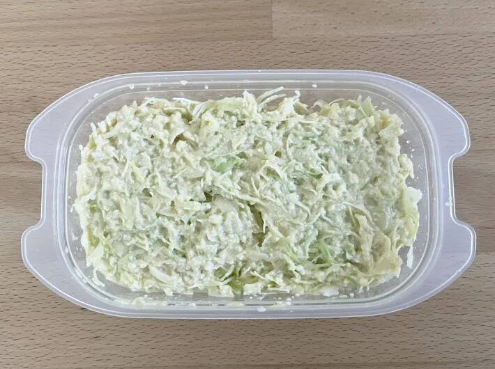 【電子レンジでOK】タッパーに豆腐・卵・キャベツを入れたら…　できた一品に「リピ確！」
