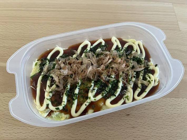 【電子レンジでOK】タッパーに豆腐・卵・キャベツを入れたら…　できた一品に「リピ確！」