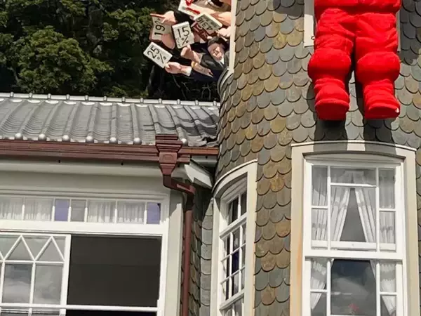 冬の風物詩の『世相サンタ』　満場一致で決まった2025年のモチーフが…